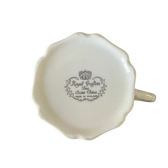Royal Grafton Tea Mug 60s Royal Grafton Coffee Cup Floral Pattern - Picture 4 of 5